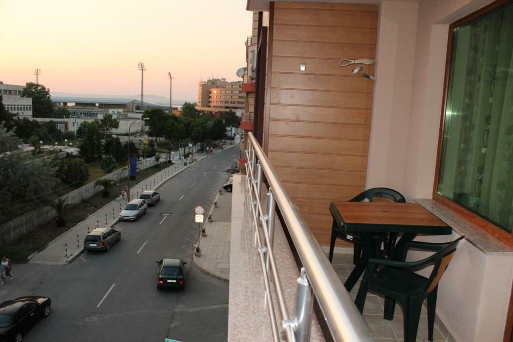 Paradise Day Pomorie Bagian luar foto